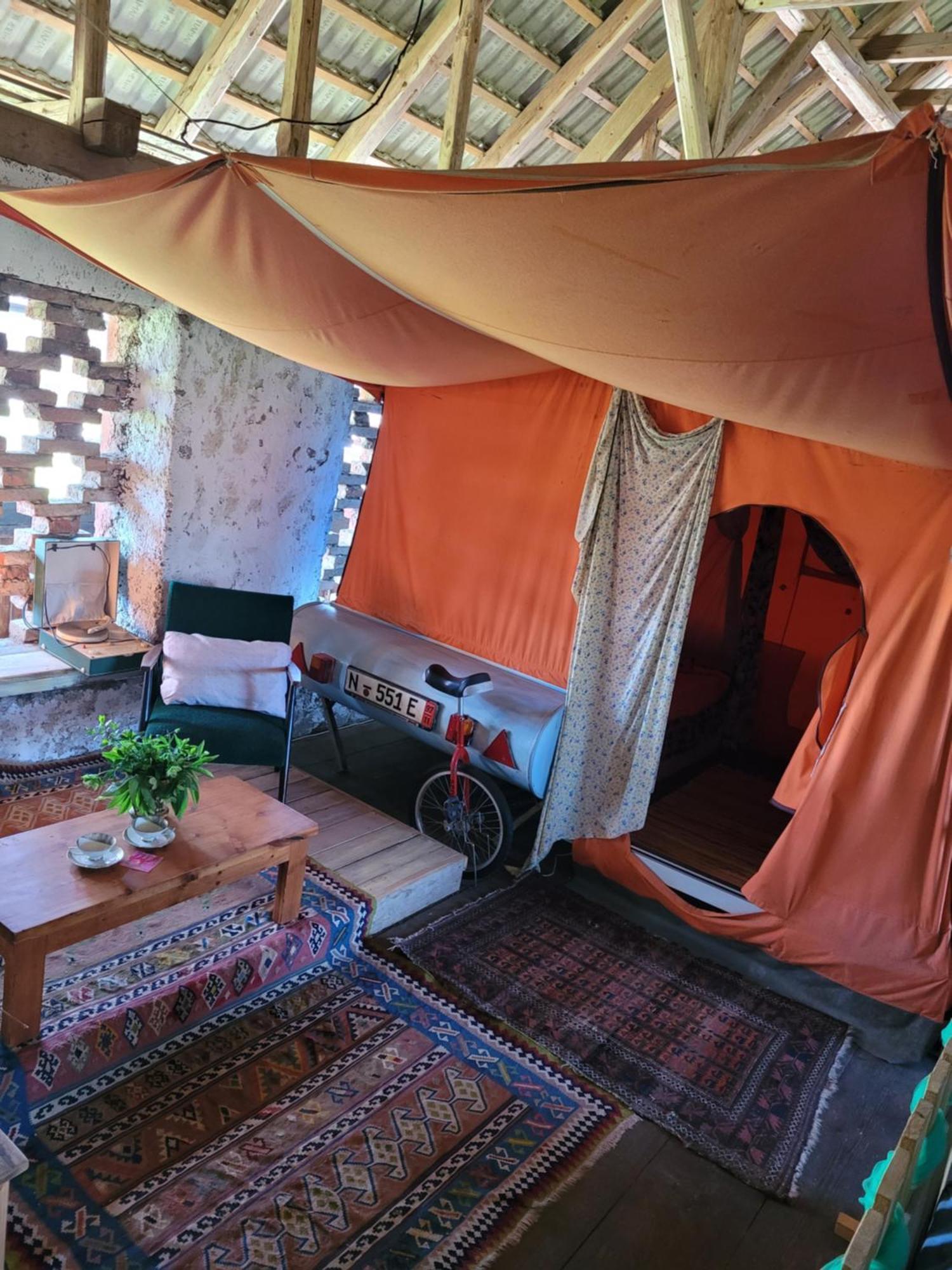 Nomads Glamp Hostel Bled Ngoại thất bức ảnh